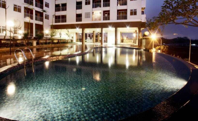 ホテル Quade Stay At Serpong Greenview