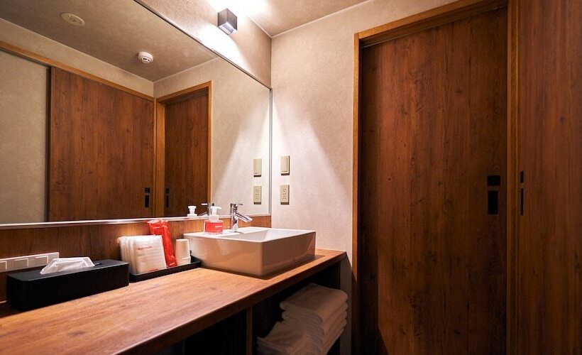 בית מלון כפרי Rakuten Stay Naha Miebashi