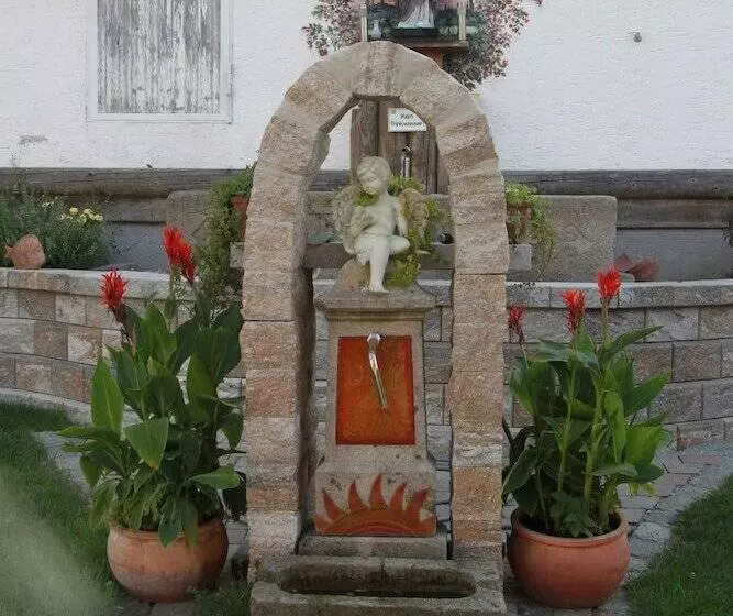 Maaseutuhotelli Ferienhof Ellerbeck