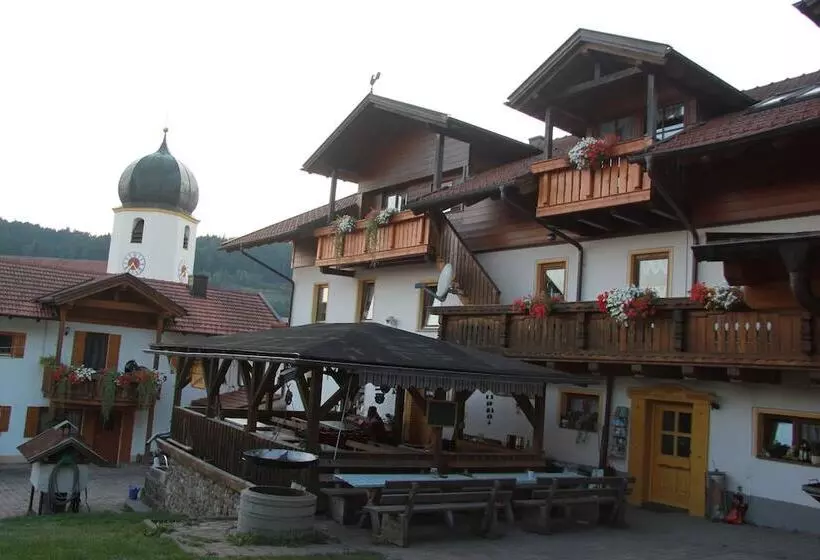 Maaseutuhotelli Ferienhof Ellerbeck