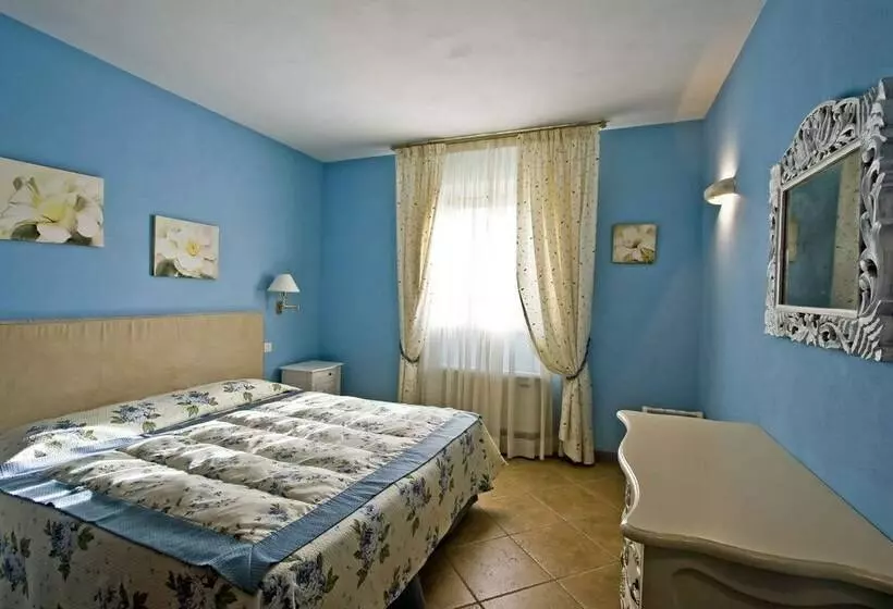 Maaseutuhotelli Tenuta Di Artimino Tuscan Home