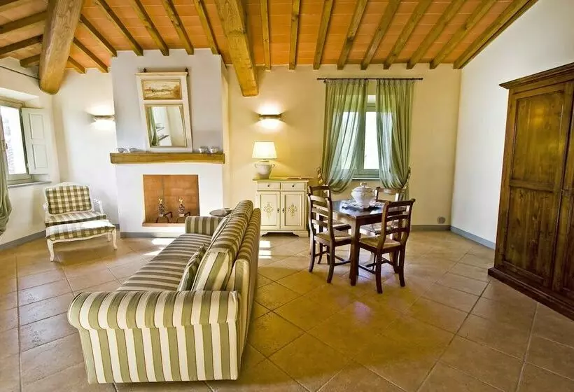 Maaseutuhotelli Tenuta Di Artimino Tuscan Home