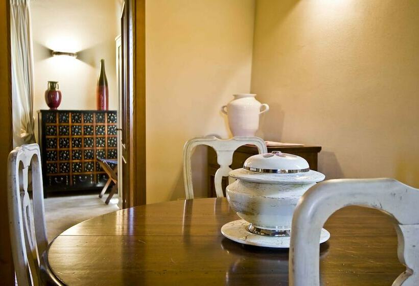 田舎風ホテル Tenuta Di Artimino Tuscan Home