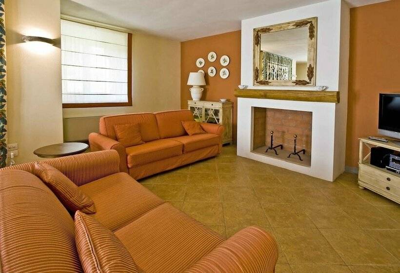 田舎風ホテル Tenuta Di Artimino Tuscan Home