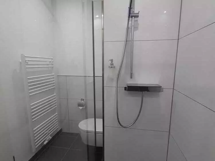 Hotelli Siebenschlafer Am Wasserturm