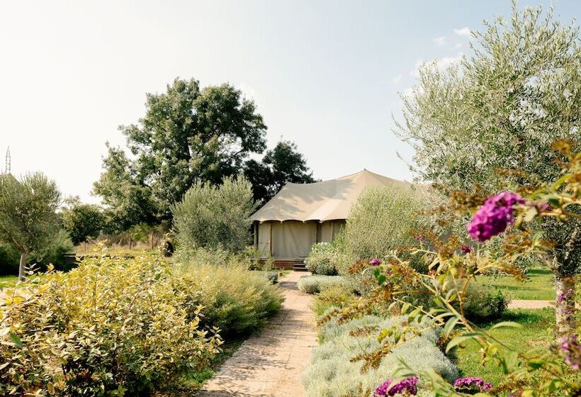 فندق Terme Di Vulci Glamping & Spa