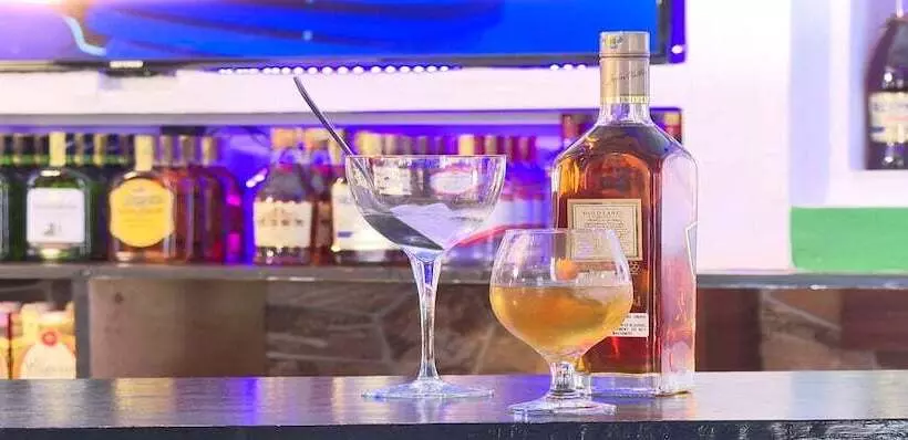 هتل Woodland Resort Kitale