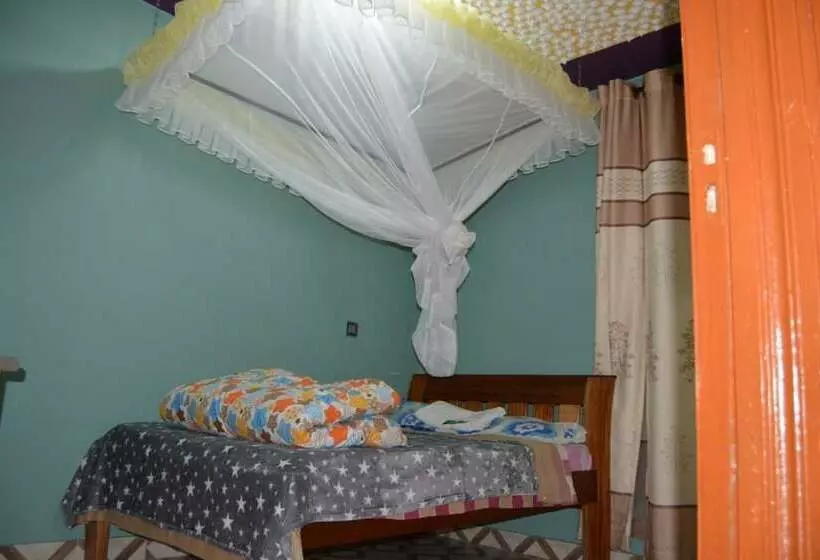 هتل Yokabi’s Comfort Inn