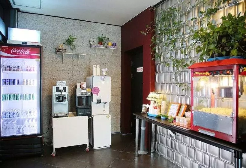 مُتل Cheonan Elli