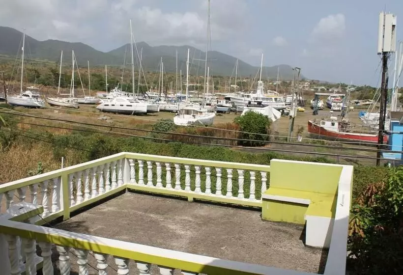 پانسیون Brimstone View Guest Apartments