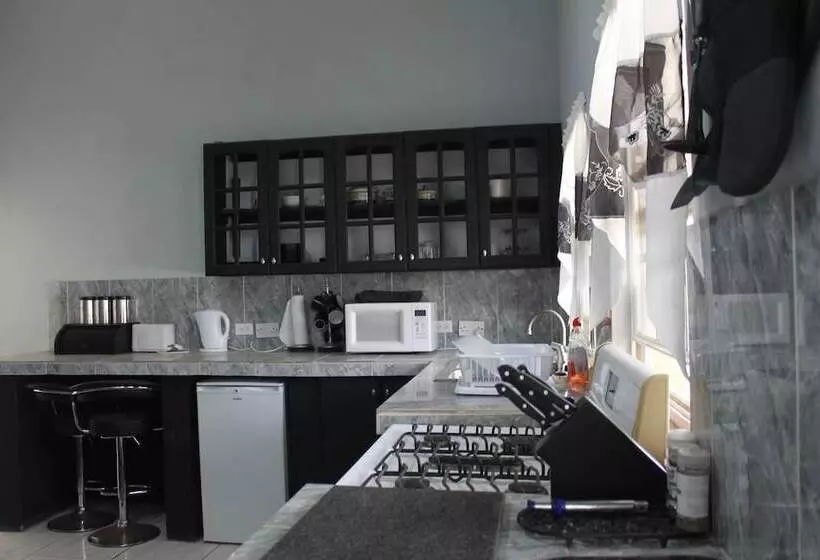 پانسیون Brimstone View Guest Apartments