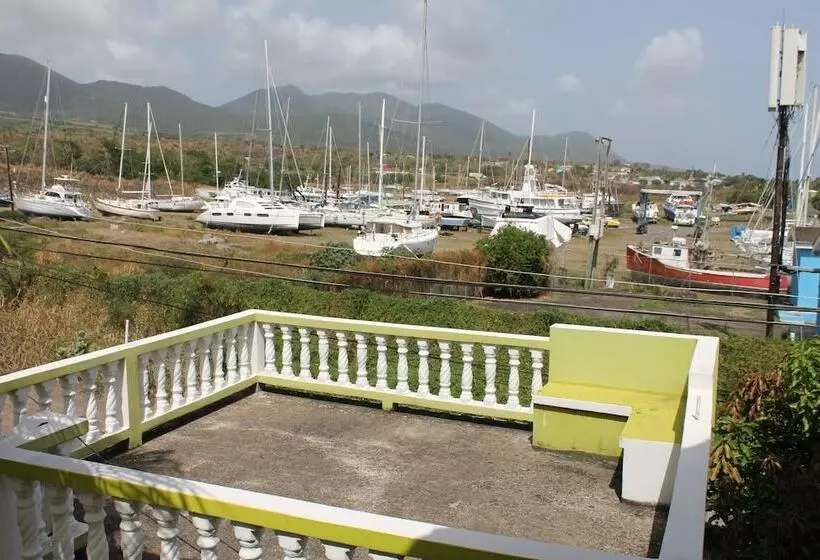 پانسیون Brimstone View Guest Apartments