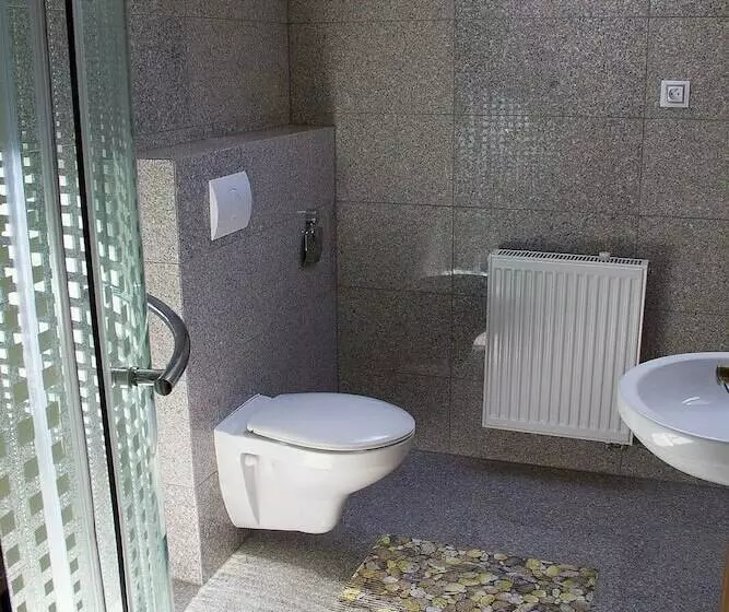 Majatalo Euro Beer Spa