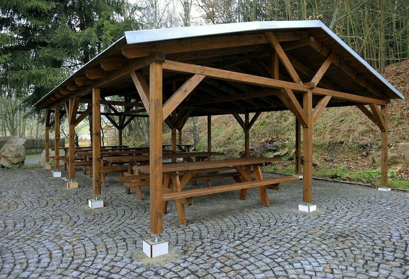 膳宿费 Euro Beer Spa