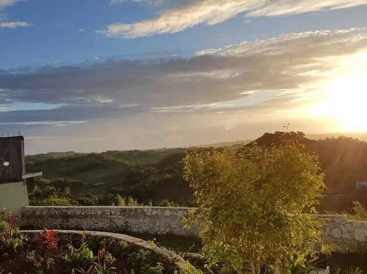 پانسیون Geddes Great House