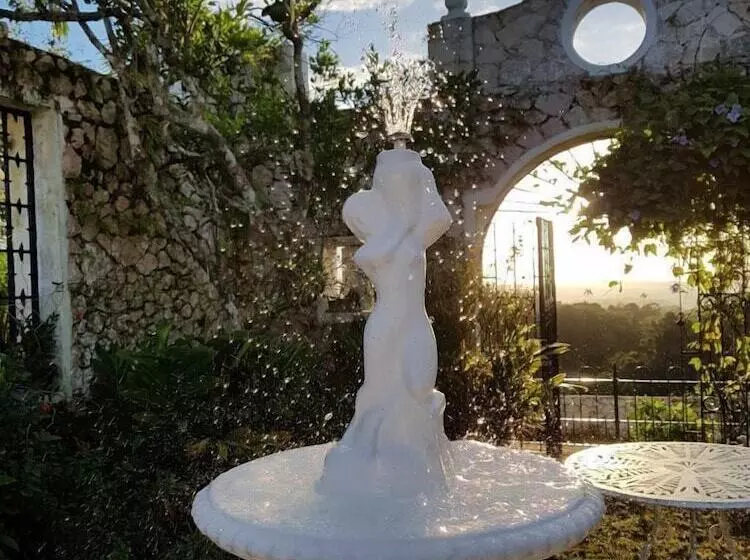 پانسیون Geddes Great House