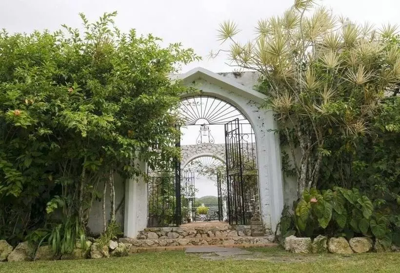 پانسیون Geddes Great House