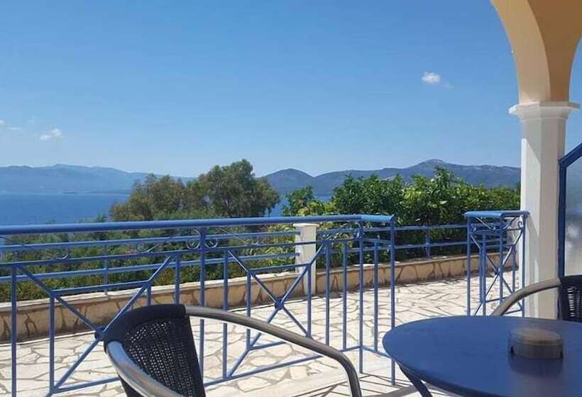 بنسيون Kosta Maria