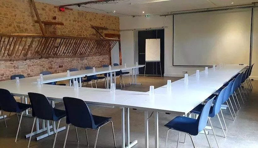 Majatalo Les Ecolodges De L Orbière