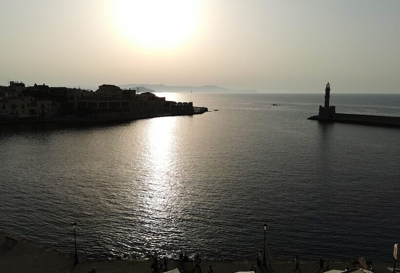 פנסיון Porto Chania