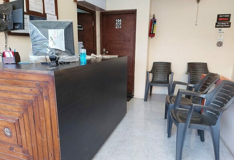 פנסיון Shaleen Elegance Homestay