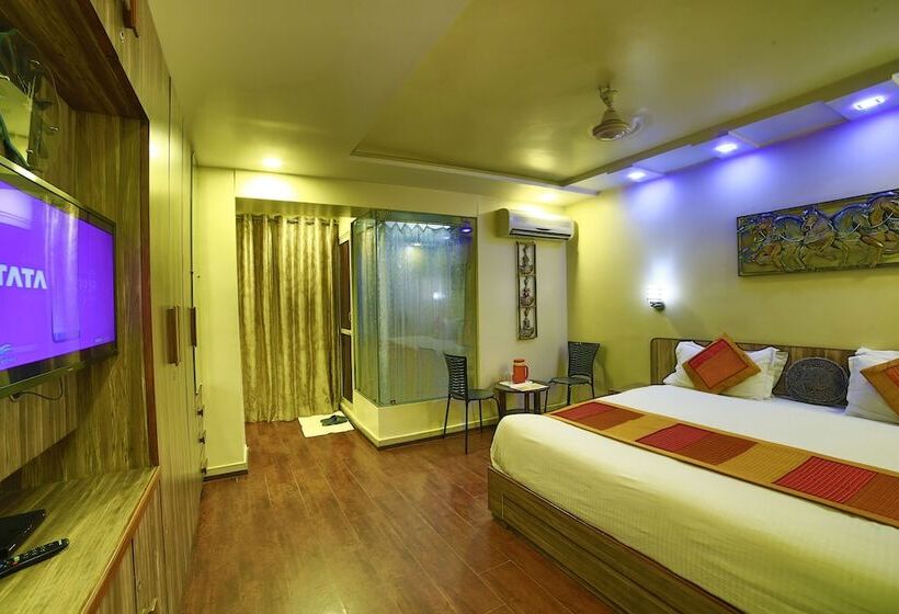 פנסיון Shaleen Elegance Homestay