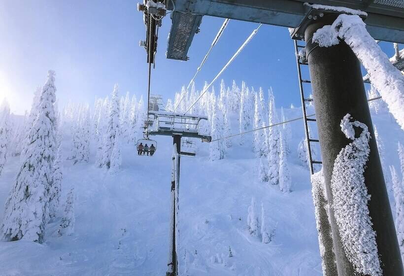 פנסיון The Hotel Yuzawa Oriental