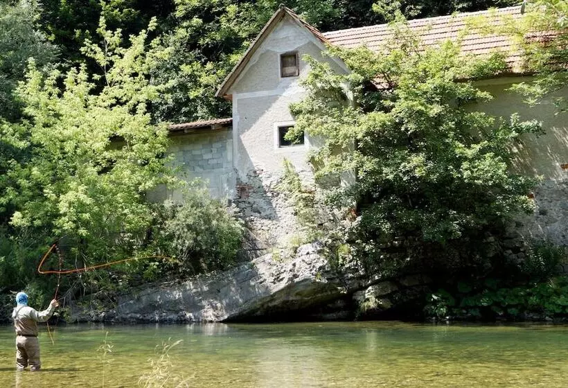 Pension Na Meji