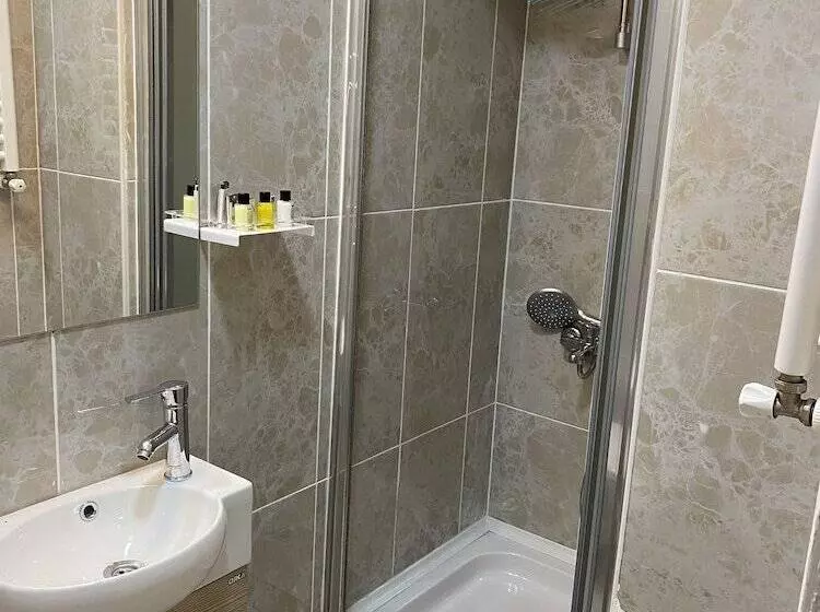 Tarihi Tashan Otel