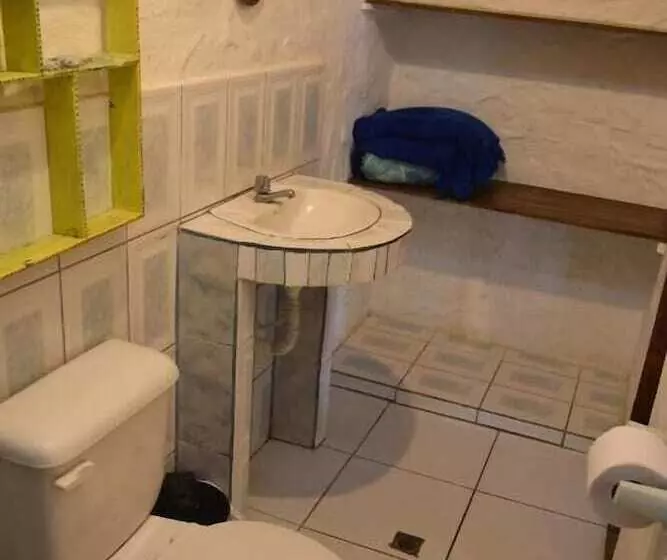 Hosteria Cabanas Itapoa   Hostel