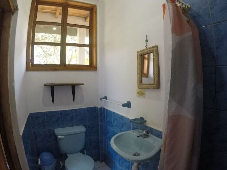 Hosteria Cabanas Itapoa Hostel