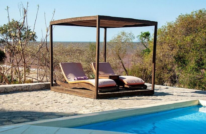 Andafirôi Resort Hotel Eco Lodge