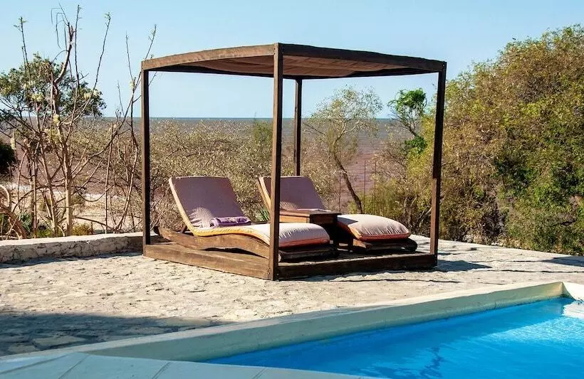 Andafirôi Resort Hotel   Eco Lodge