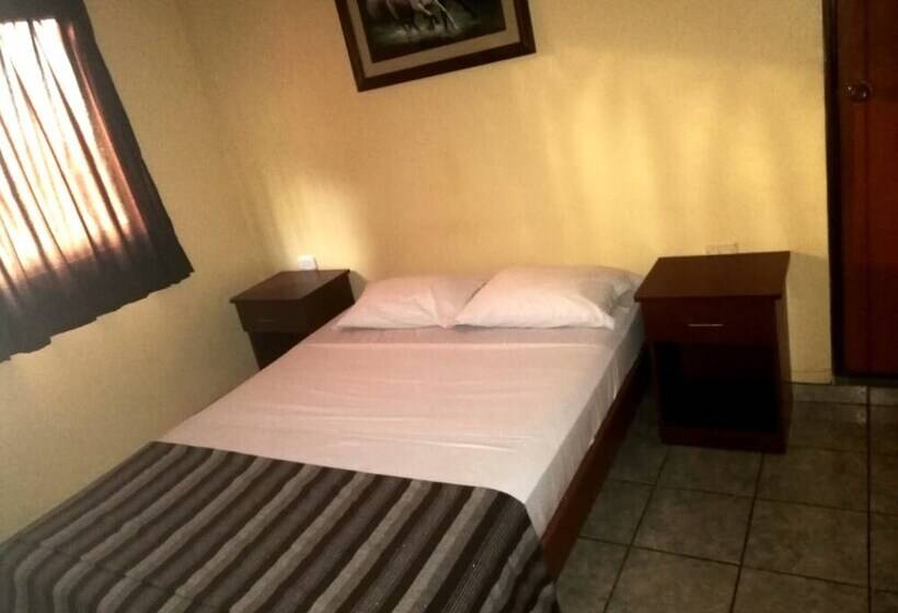 Bed & Breakfast Hospedaje 1249