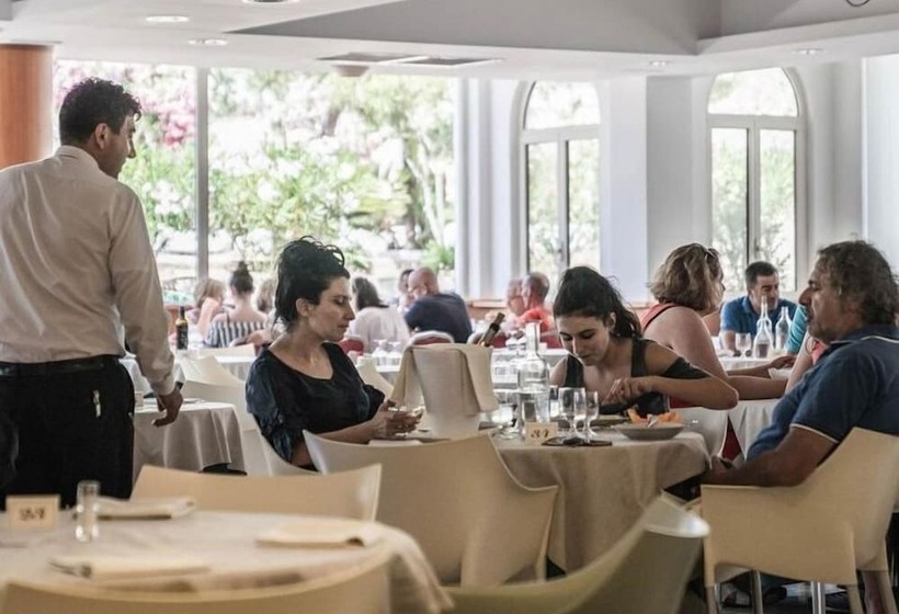 ベッドアンドブレックファースト Villa D Amato