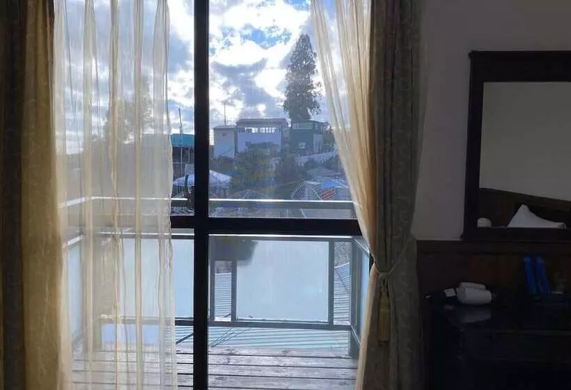 Water Swing B&b