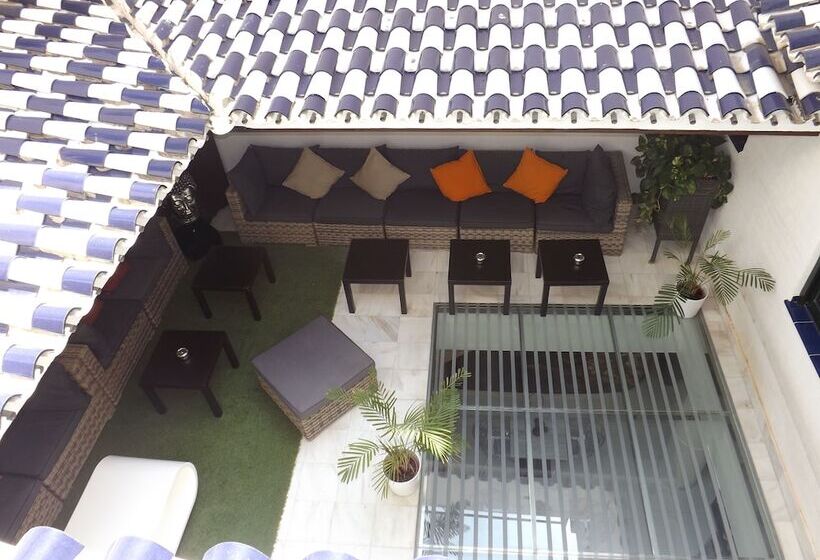 Hof Van Holland Carihuela