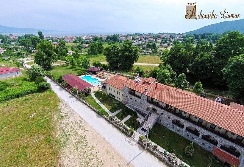 هتل Archontiko Liamas