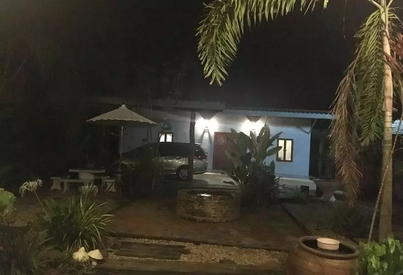 Hotelli Baan Mali Lampang