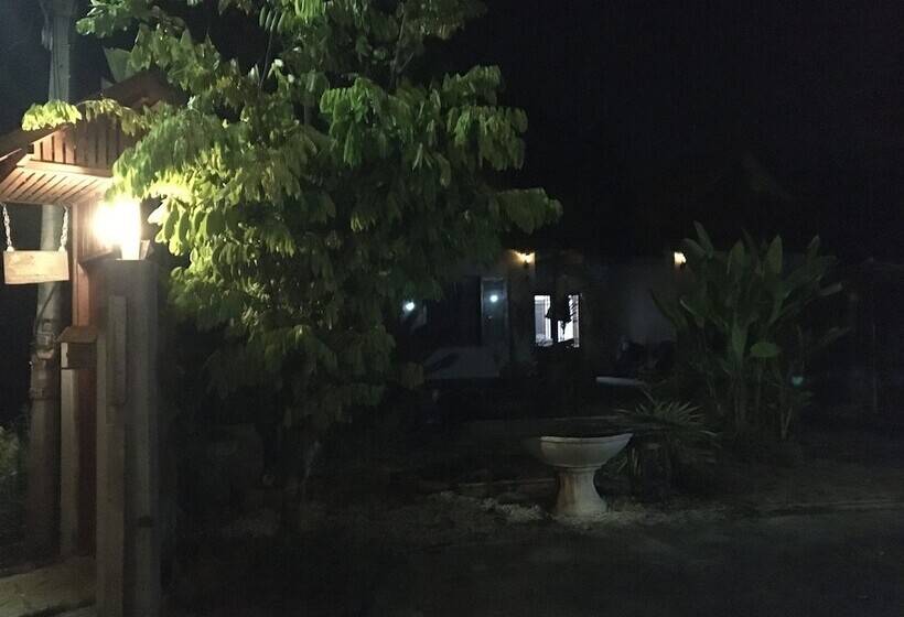 Hotel Baan Mali Lampang