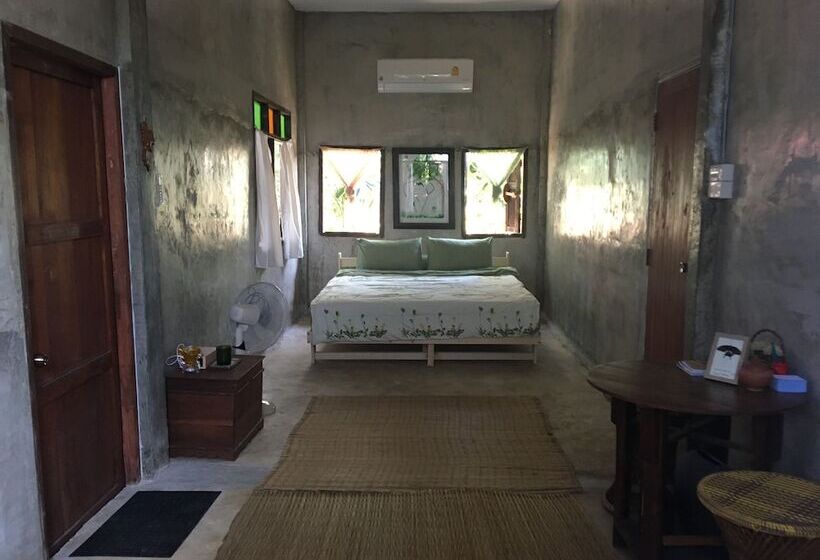 Hotel Baan Mali Lampang