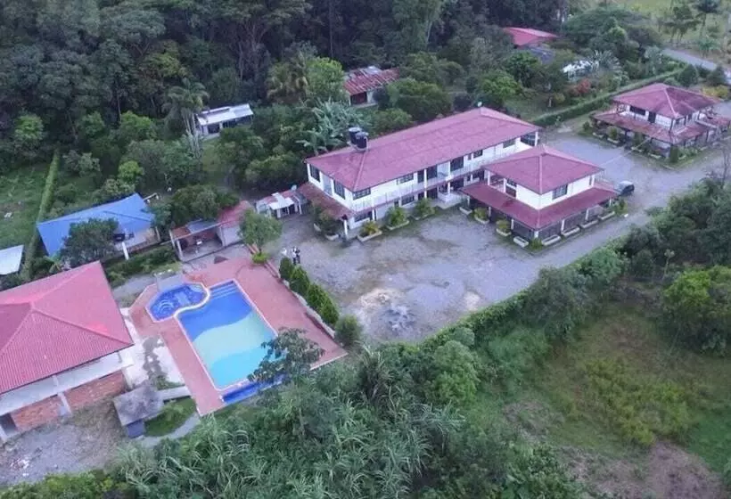 ホテル Centro Vacacional Campo Alegre
