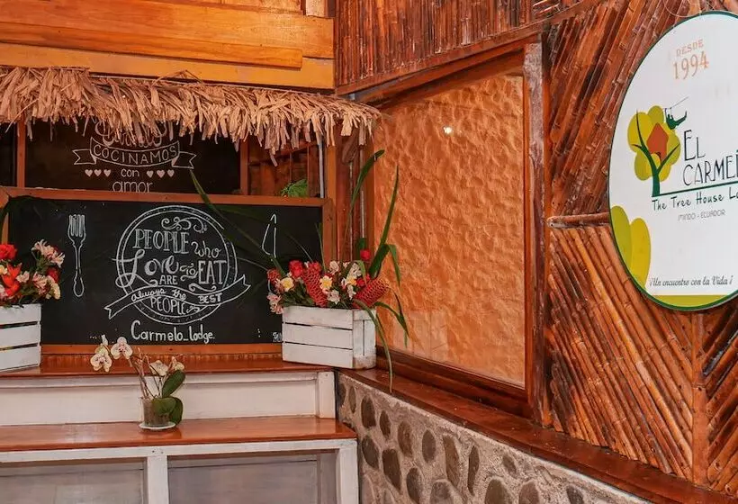 ホテル Hosteria El Carmelo De Mindo