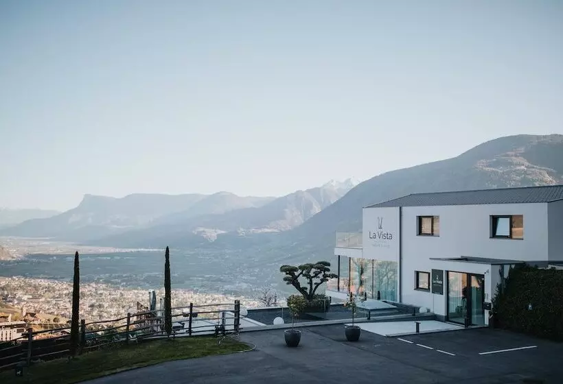 ホテル La Vista   Nature Living