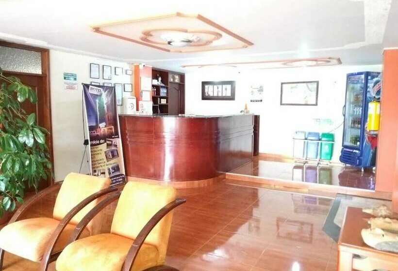 هتل Marques Plaza