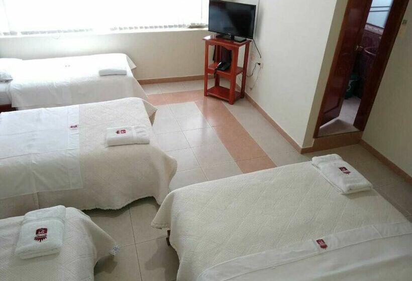 هتل Marques Plaza