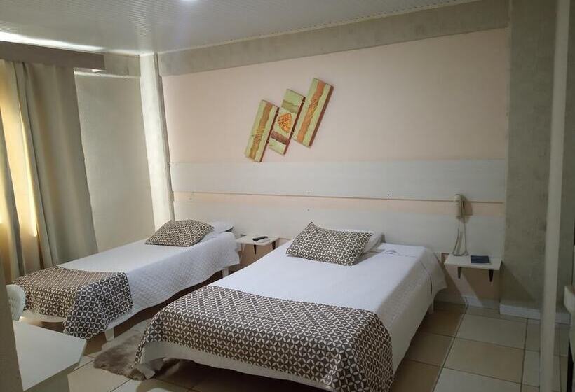 Отель Moinho De Vento