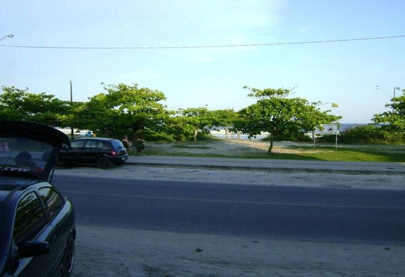 Отель Oyo  Rainha