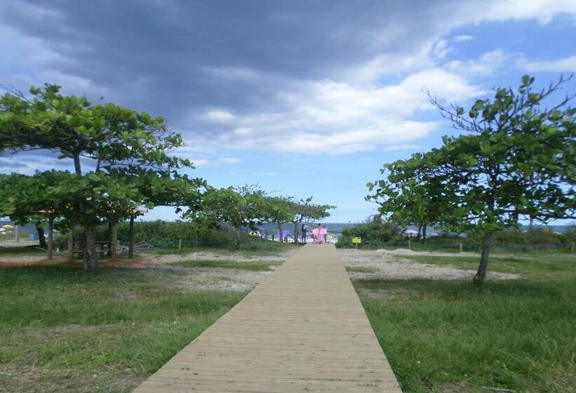 Отель Oyo  Rainha