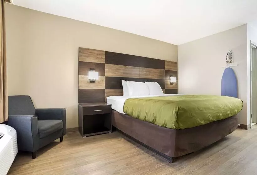 Hotelli Quality Inn And Conference Center